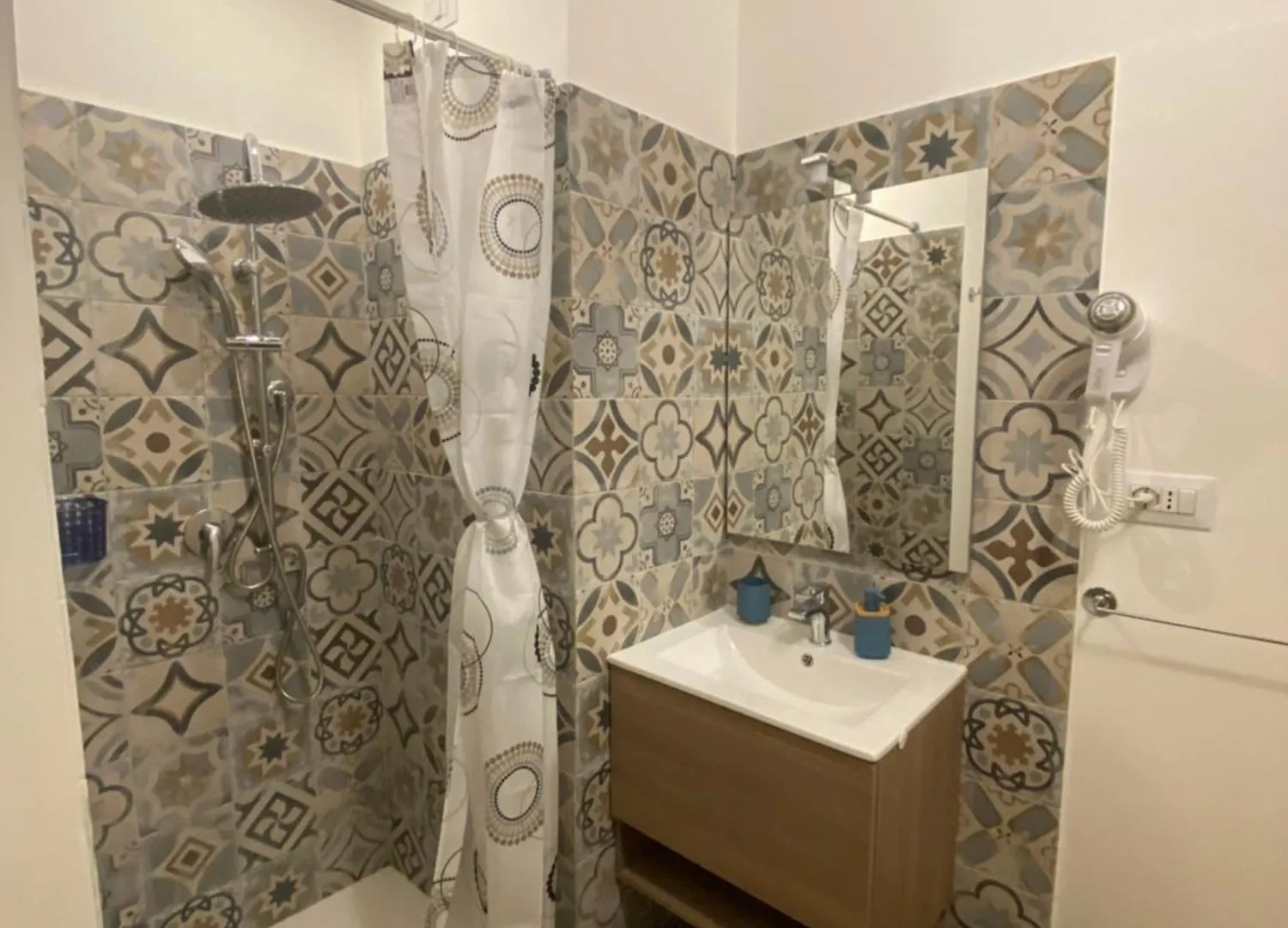 לינה וארוחת בוקר סאסארי Attico 25 איטליה